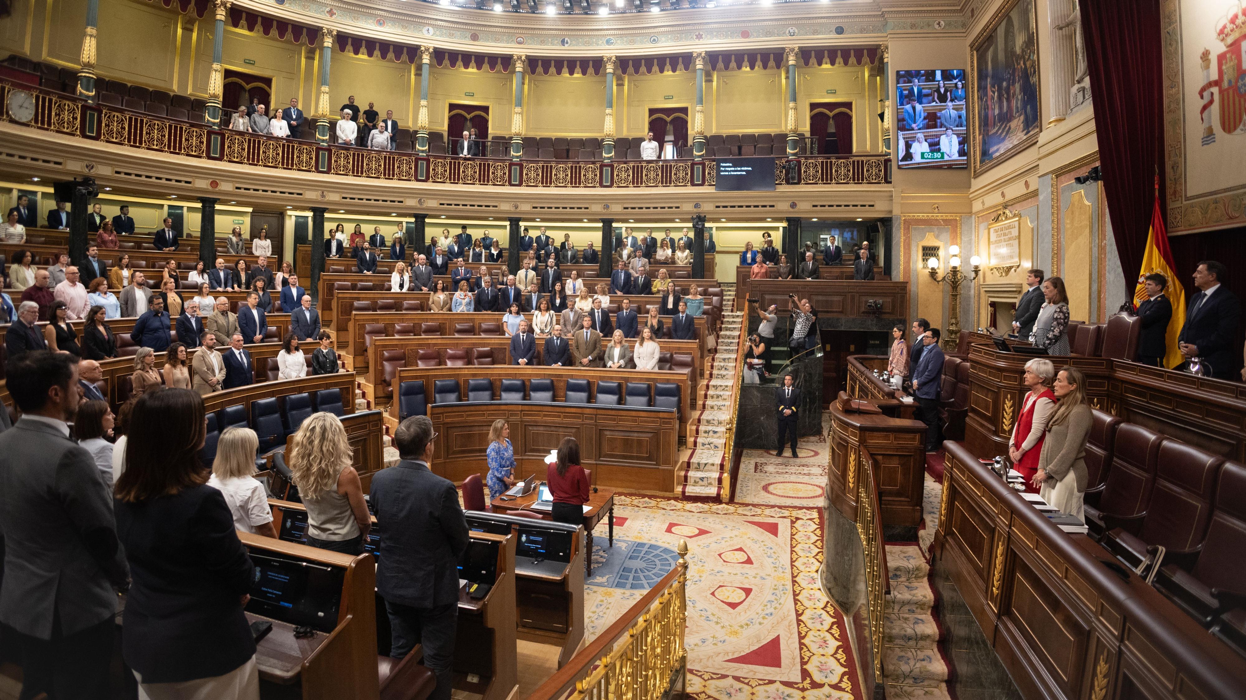 En directo: El Congreso debate la iniciativa de PSOE y Junts para la delegación de competencias migratorias
