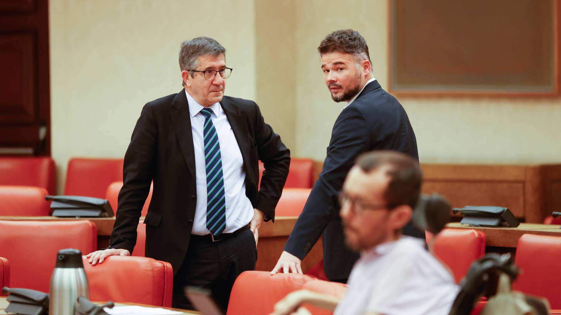 'Caso Mediador': PSOE y Podemos pactan con ERC y Bildu una alternativa