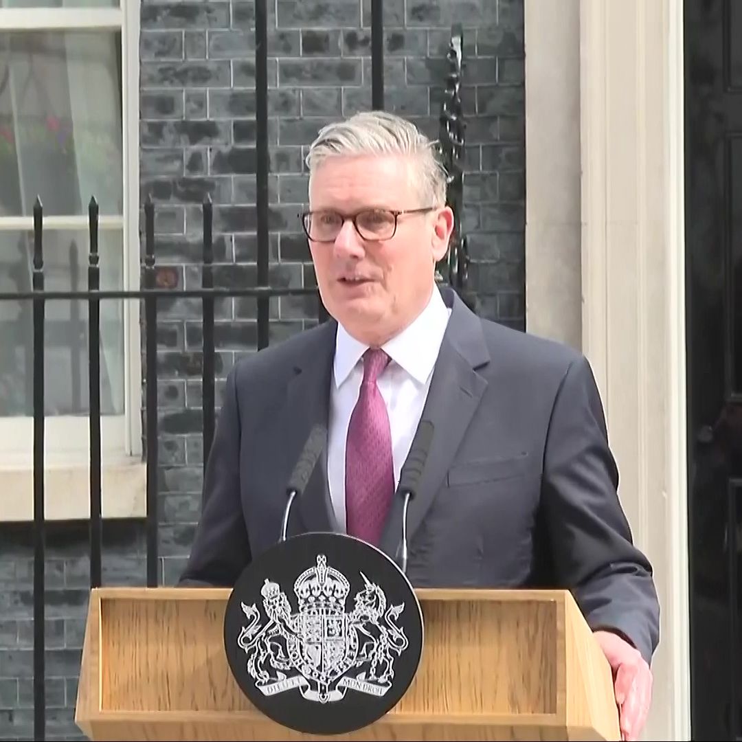 Crónica internacional - Keir Starmer anuncia su dimisión como líder del Partido Laborista y primer ministro británico episode artwork