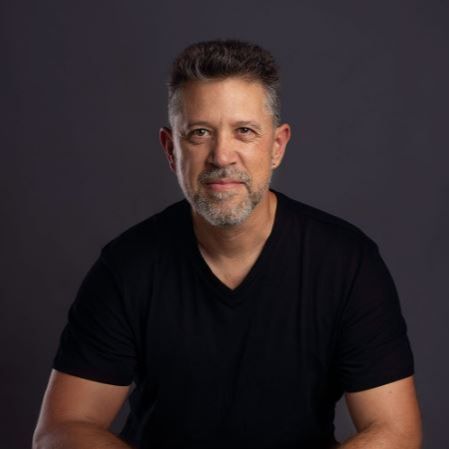 Cuaderno mayor - Sande presenta su “Manual de emergencia para mujeres maltratadas” - 05/04/26