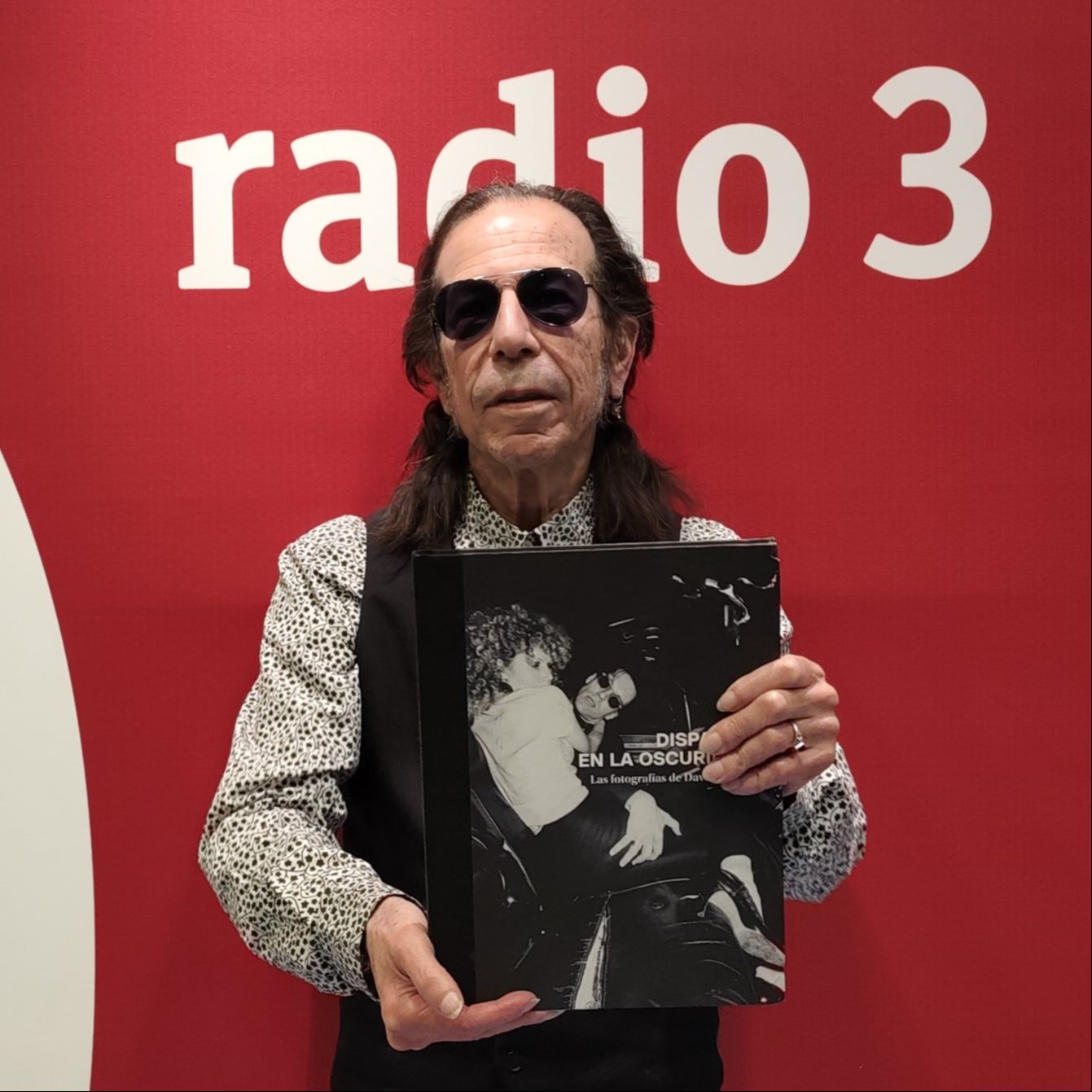 El sótano - David Arnoff; disparos en la oscuridad - 06/10/25 El sótano - David Arnoff; disparos en la oscuridad - 06/10/25