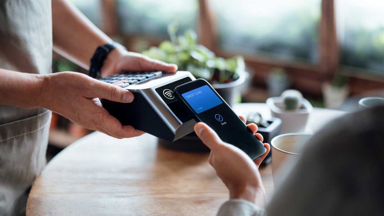 Dejar las tarjetas de crédito en casa: un consejo para no gastar más de lo necesario