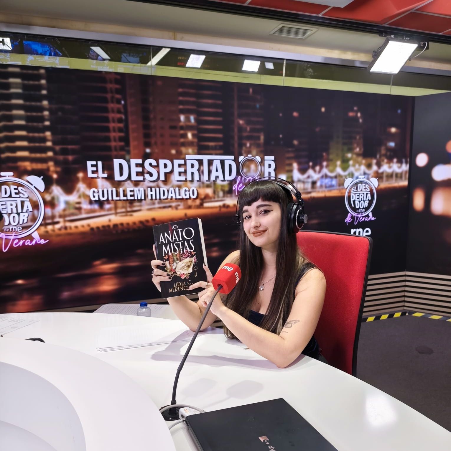 El despertador de RNE - Misterio, cadáveres robados y ciencia en 'Los anatomistas' episode artwork