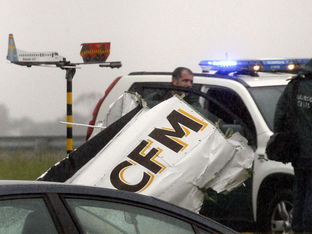 Cuatro muertos en un accidente de dos avionetas en el aeropuerto de asturias