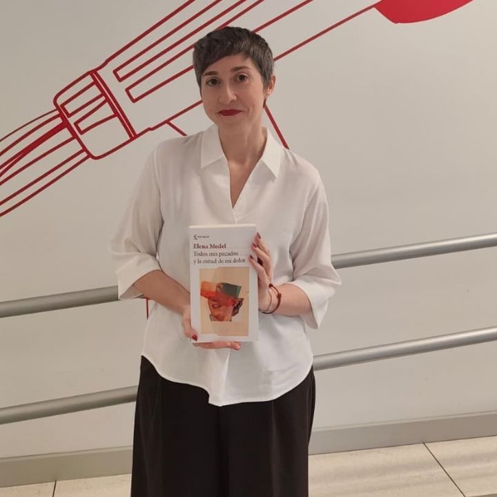 El Ojo Crítico - Elena Medel invoca a Lord Byron en su nueva novela episode artwork