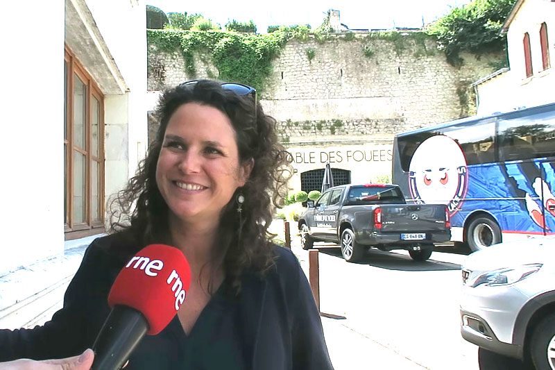 Emilie Arribas, oficina de turismo de Saumur Val de Loire. Emilie Arribas, oficina de turismo de Saumur Val de Loire.
