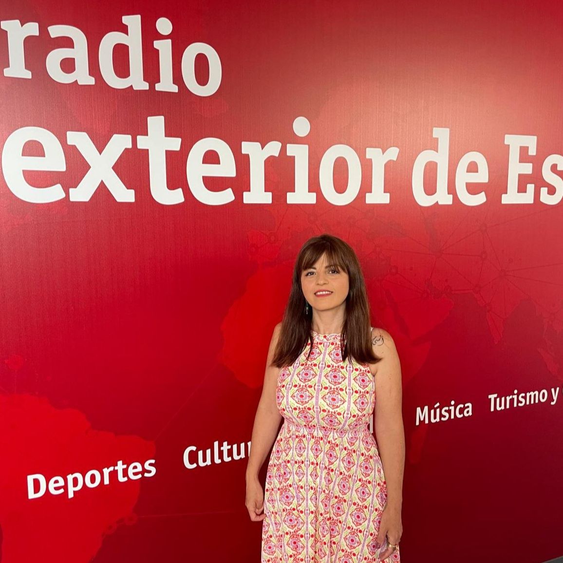 Emisión en árabe - Nesrine Khoury, poeta y escritora siria afincada en Madrid - 06/08/25 Emisión en árabe - Nesrine Khoury, poeta y escritora siria afincada en Madrid - 06/08/25