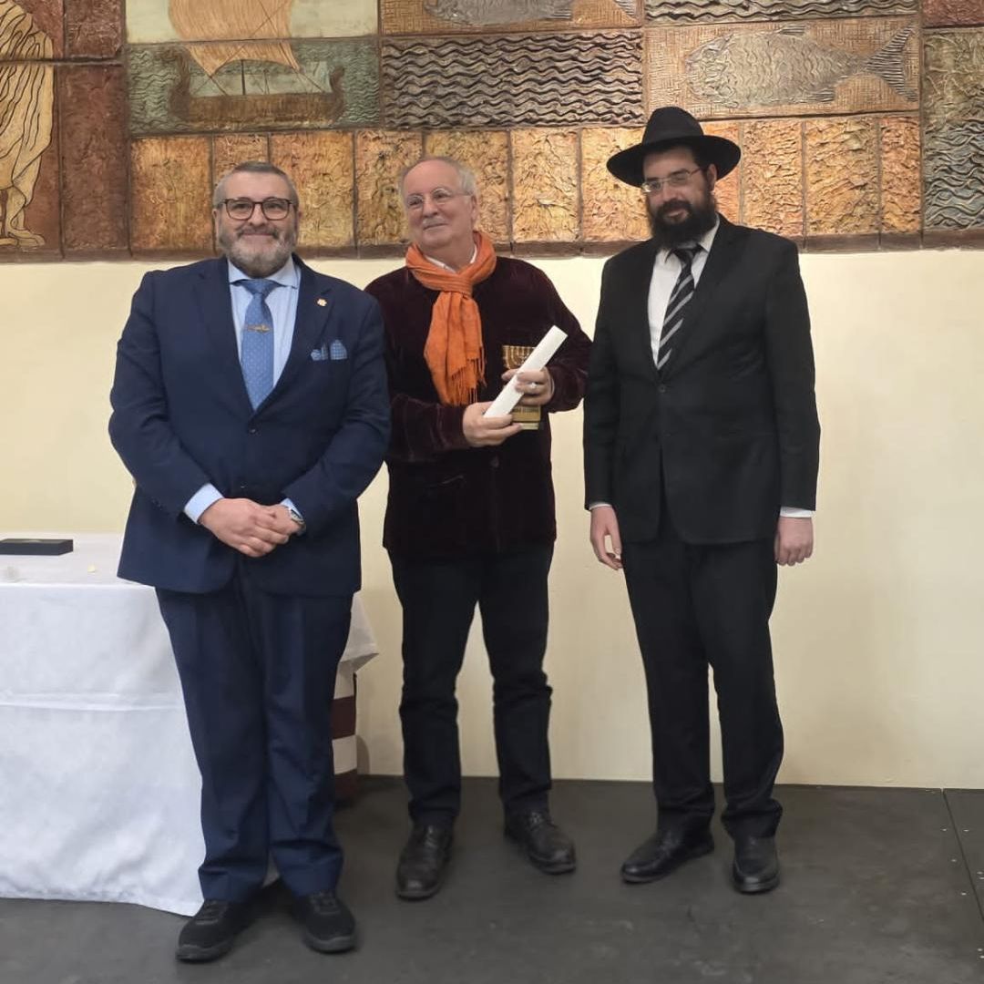 Emisión en sefardí