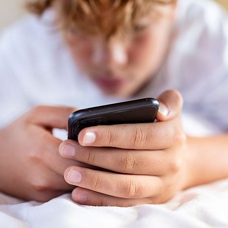 Emissão em Português - Psicóloga alerta sobre os desafios de educar na era digital - 30/10/25 Emissão em Português - Psicóloga alerta sobre os desafios de educar na era digital - 30/10/25