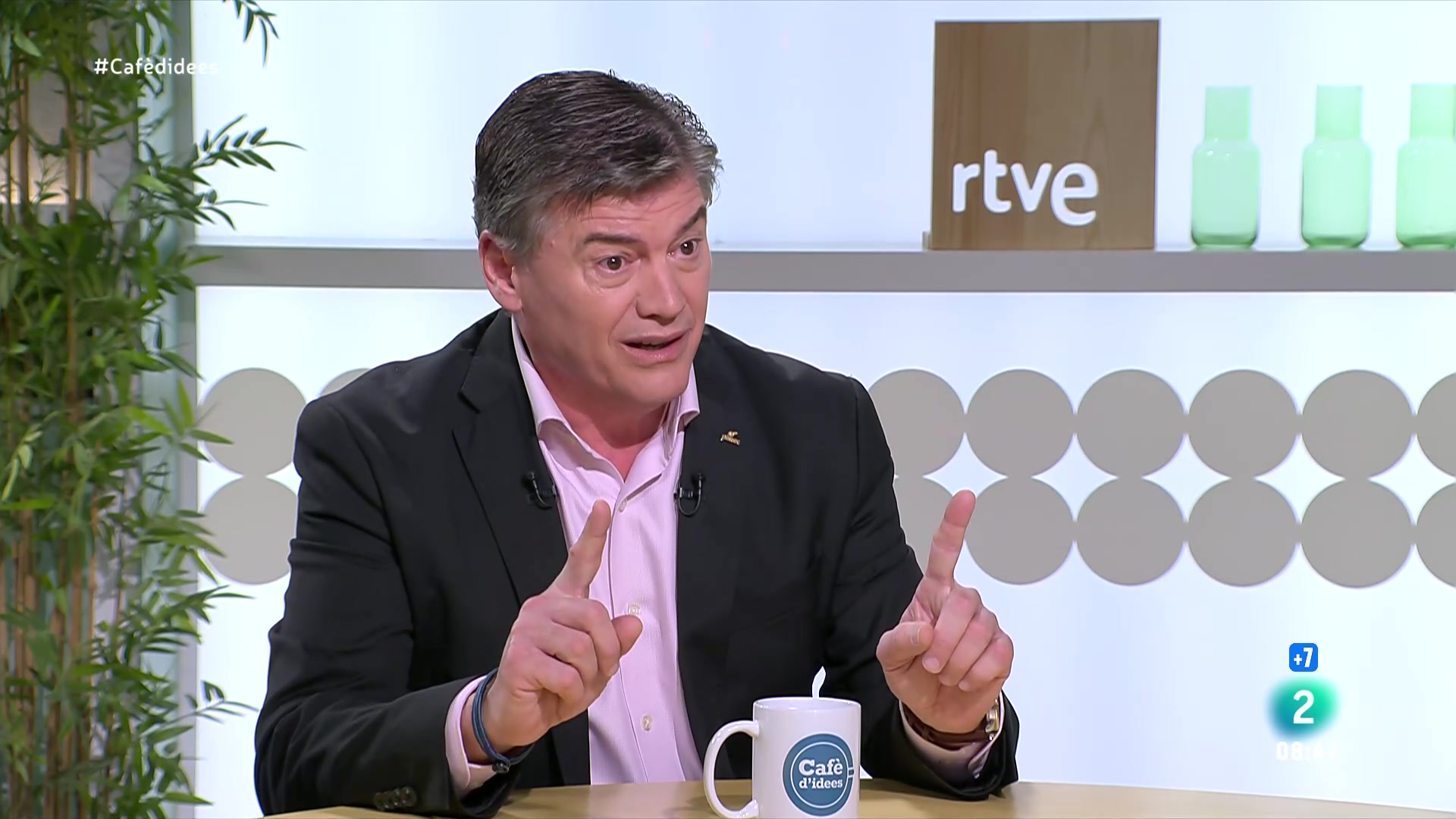 Antoni Cañete demana evitar un 'cafè per a tothom' amb la reducció de jornada