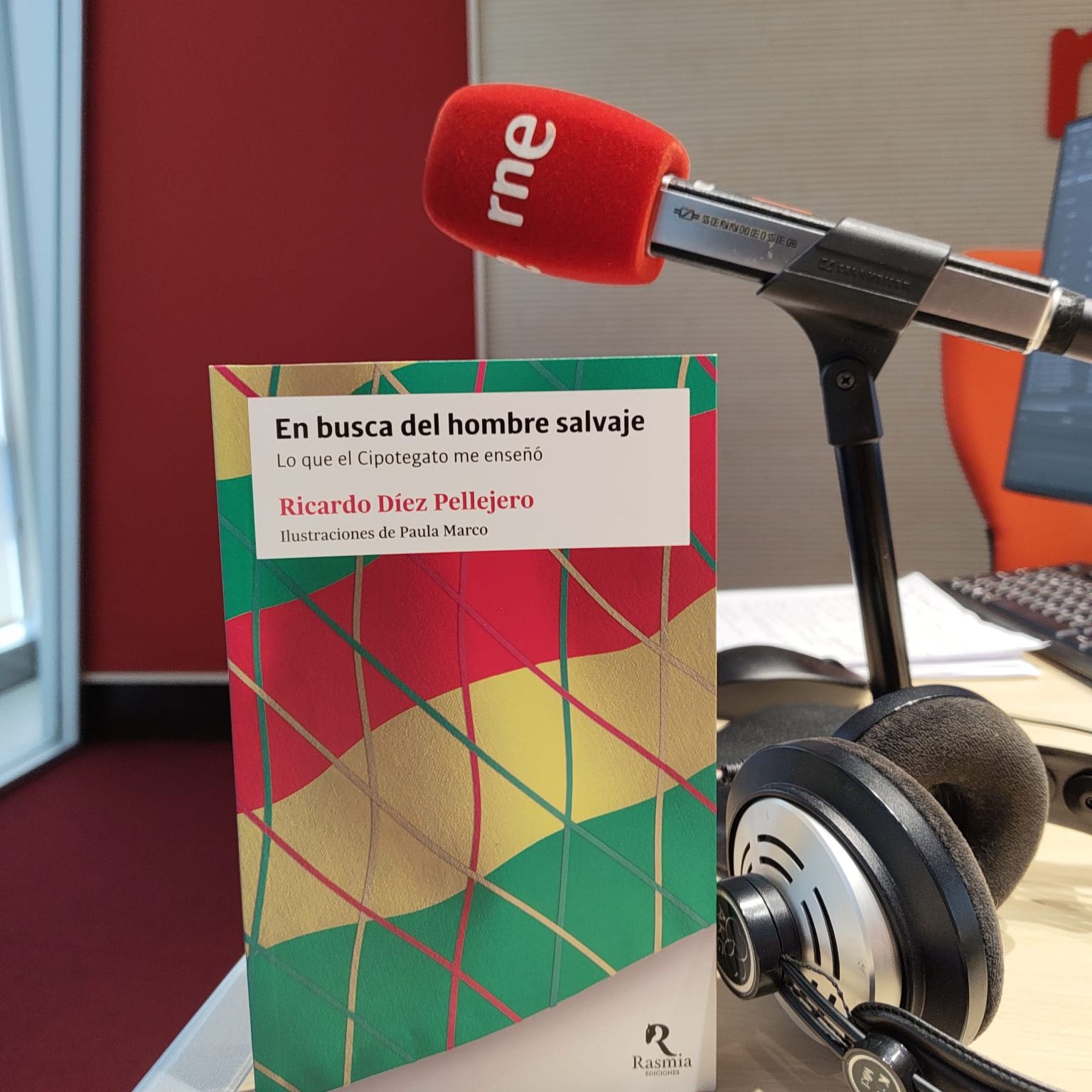 Entrevista Ricardo Díez Pellejero (autor de En busca del hombre salvaje), "El Jarramplas es uno de los rituales más antiguos de Europa" - 24/09/2026 episode artwork