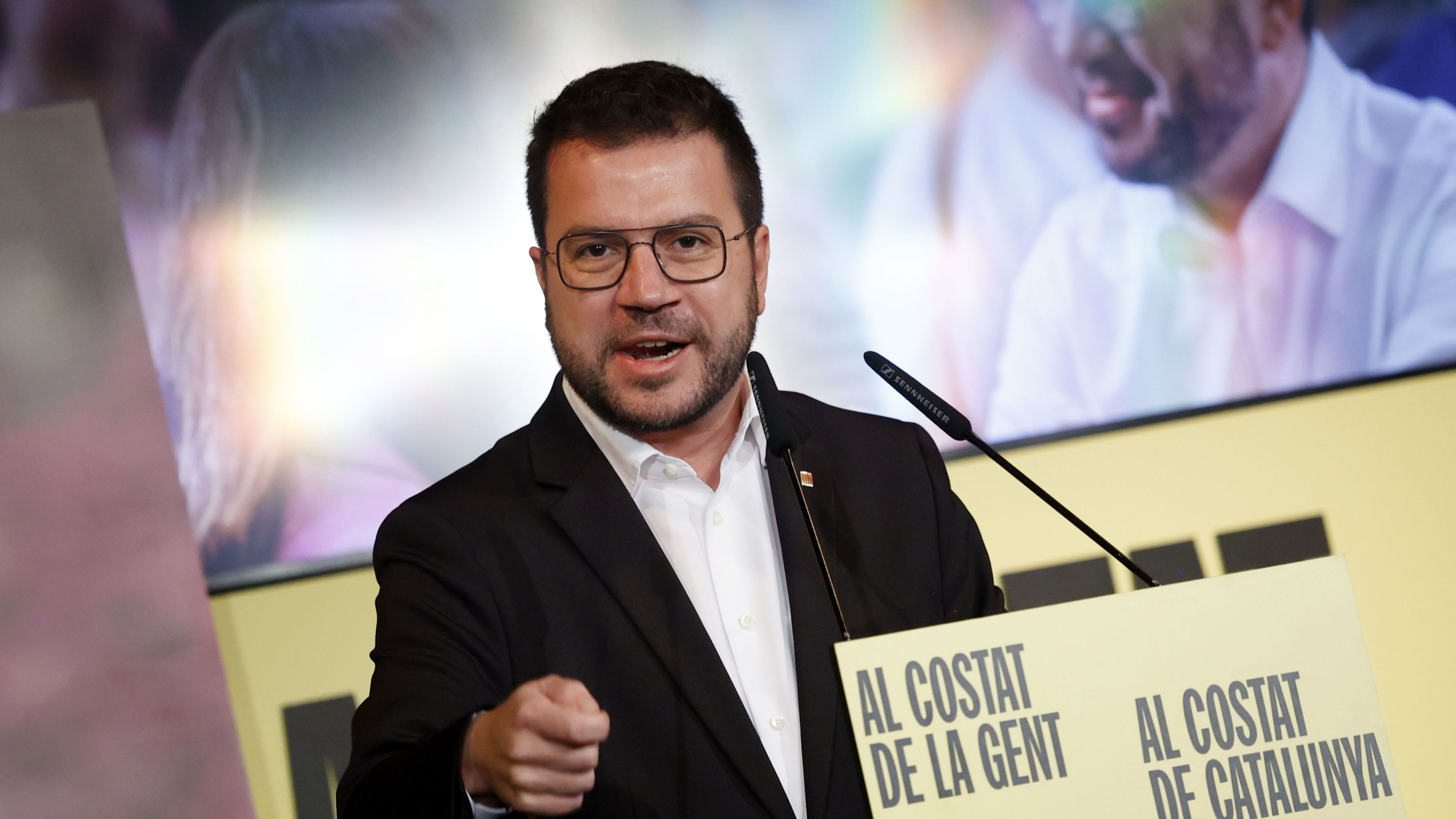 Pedro Sánchez se queda: reacciones desde Cataluña, ERC y Junts