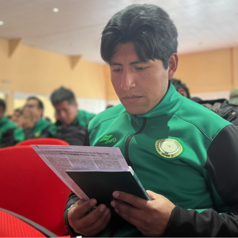 Espacio iberoamericano - Tecnología y lectura: el plan para las aulas de Bolivia - 12/03/26 episode artwork