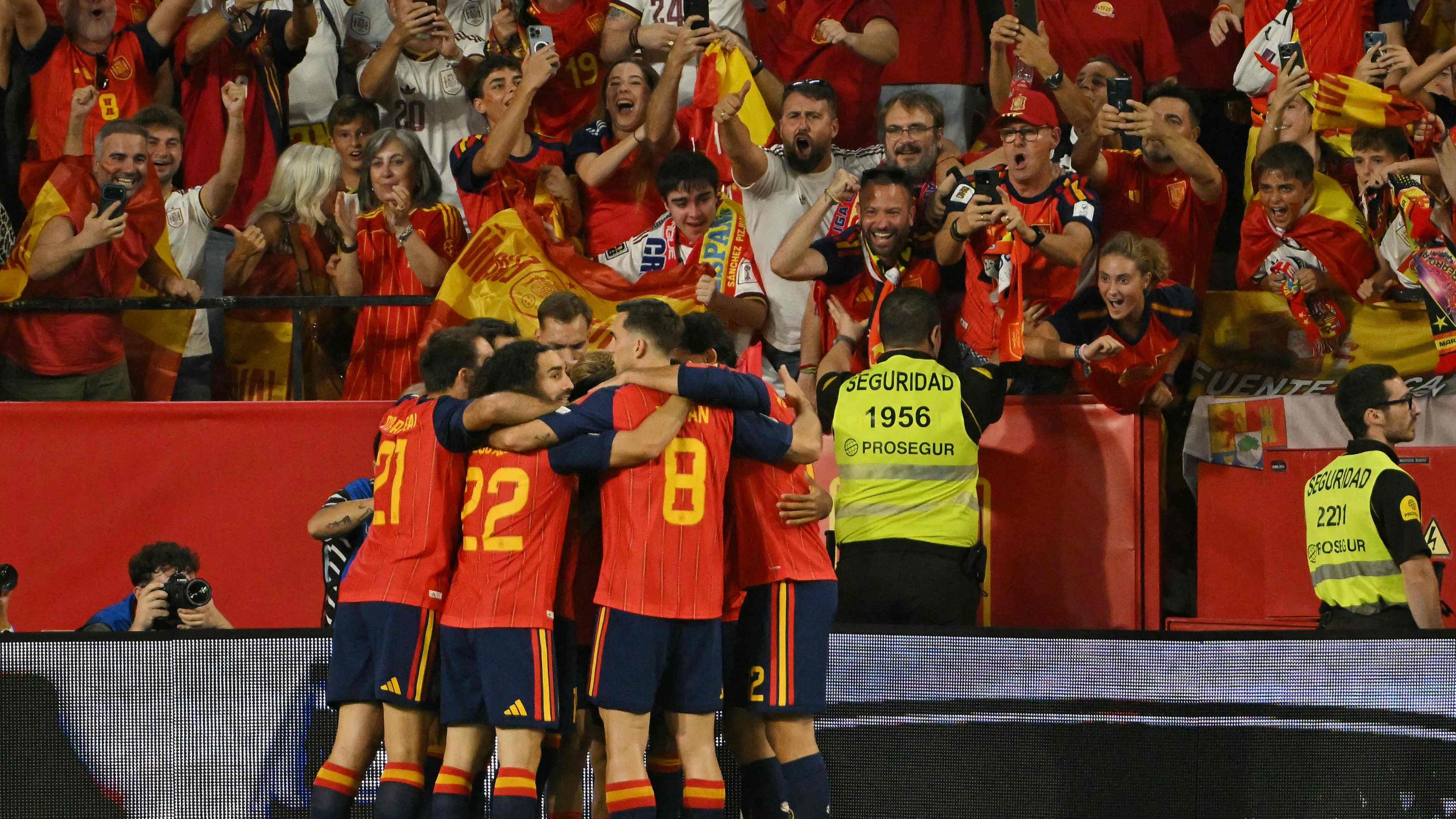 España pasa el susto ante Chequia — photo: rtve.es