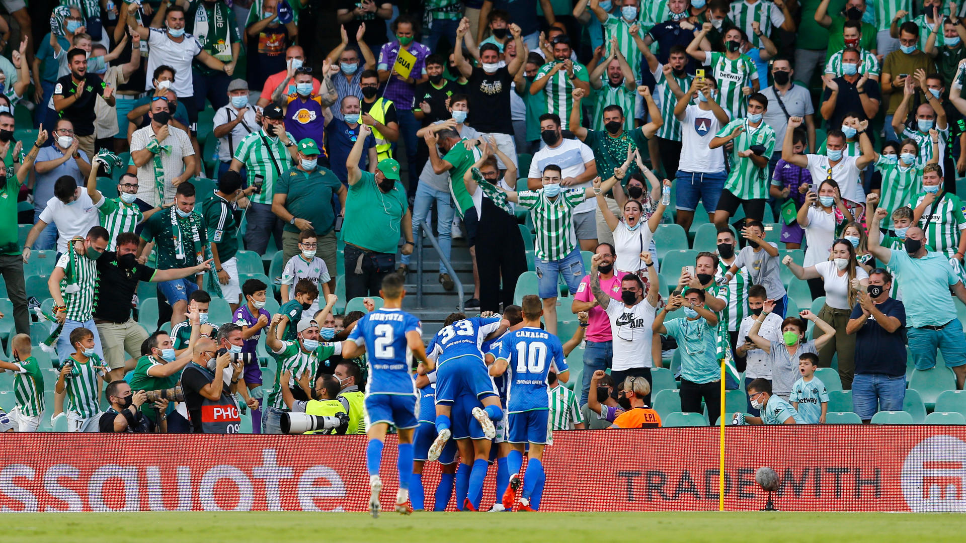 El Betis gana al Celtic (4-3); la Real empata en Eindhoven (2-2)