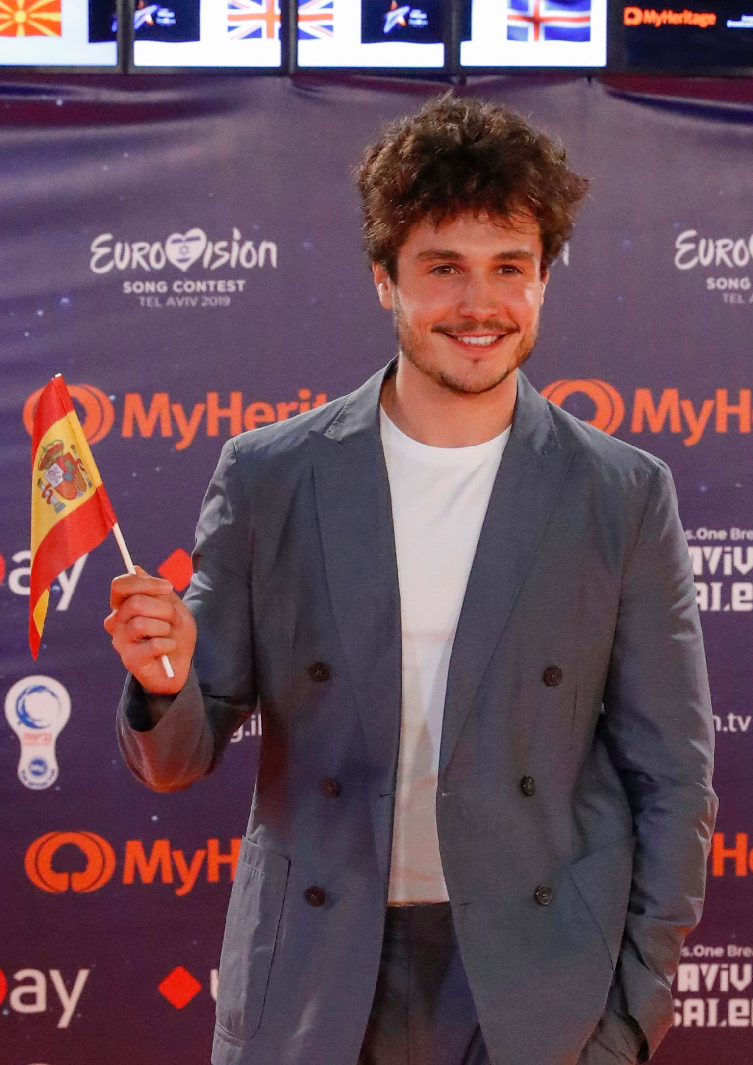 Eurovisión 2019 - Fotos de la Alfombra Naranja de la ceremonia de inauguración Miki, radiante en la Alfombra Naranja de Eurovisión 2019