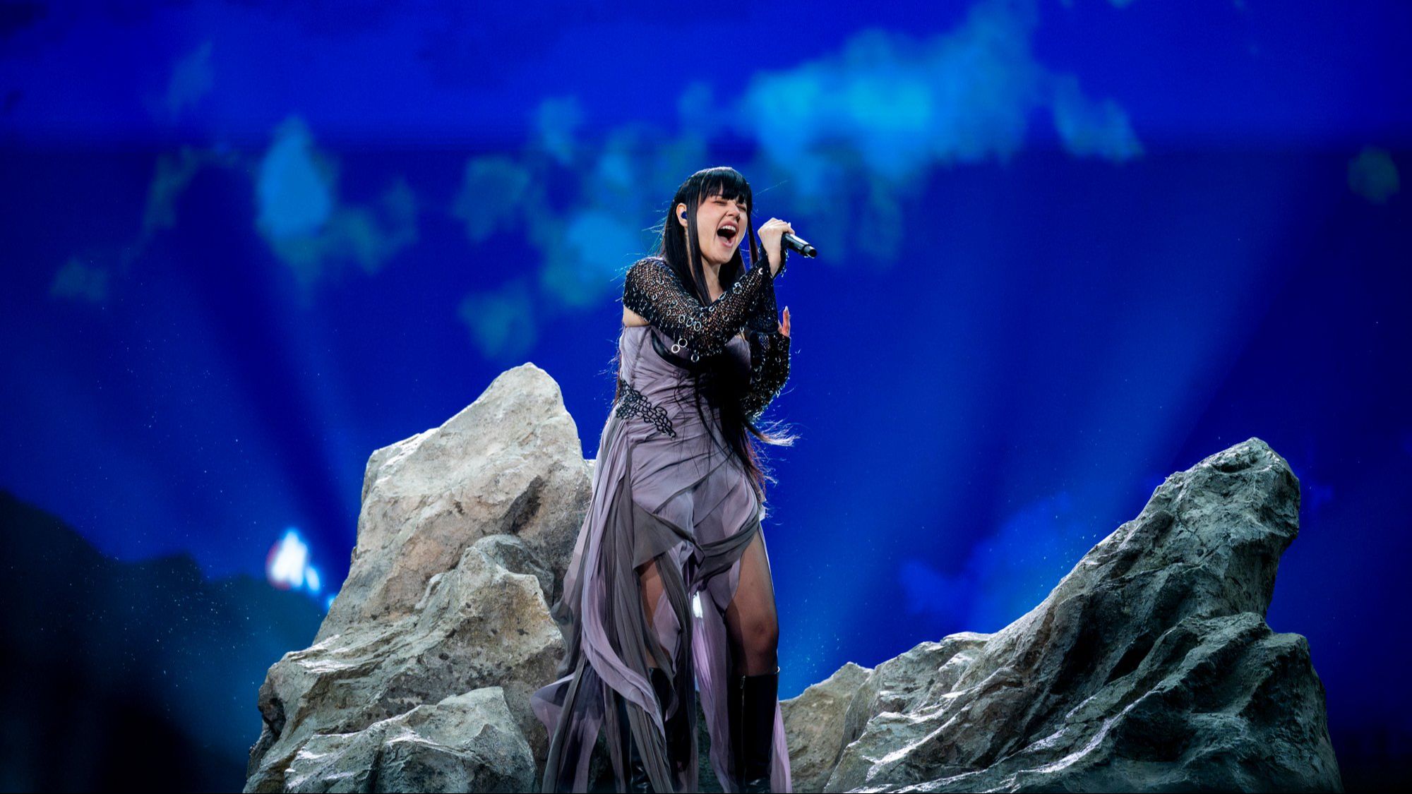Teya Dora representa a Serbia en Eurovisión 2024 con la canción "Ramonda" Eurovisión 2024 | Primer ensayo individual de Serbia (Teya Dora "Ramonda")