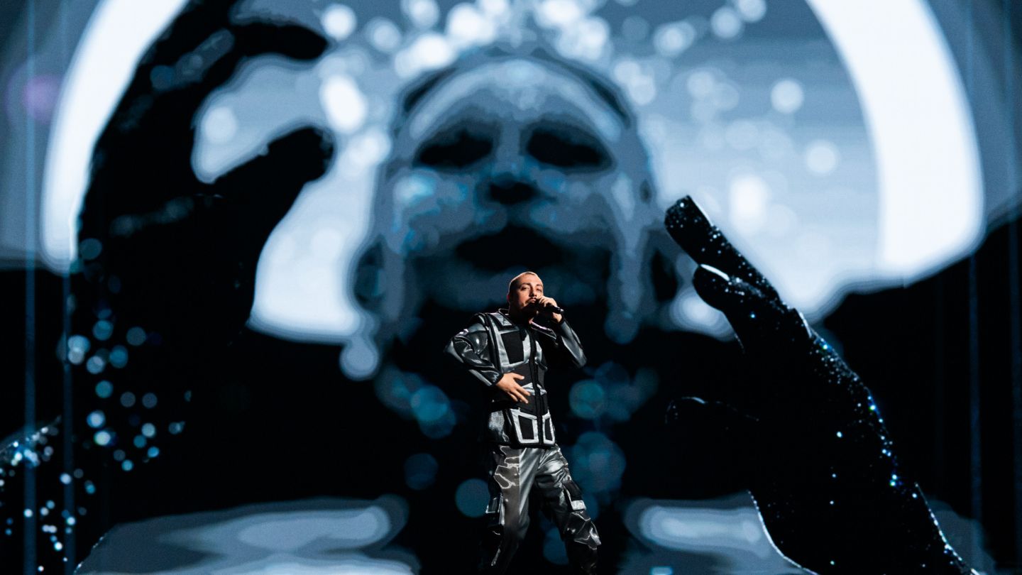 FAHREE feat. Ilkin Dovlatov representa a Azerbaiyán en Eurovisión 2024 con la canción "Özünlə Apar" FAHREE feat. Ilkin Dovlatov representa a Azerbaiyán en Eurovisión 2024 con la canción "Özünlə Apar"