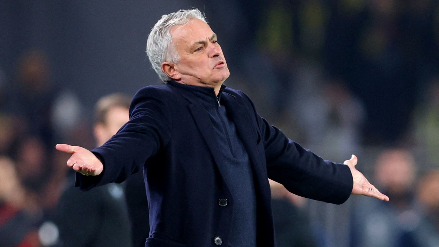 El Fenerbahçe cesa a Mourinho tras quedar eliminado en la fase previa de la Champions