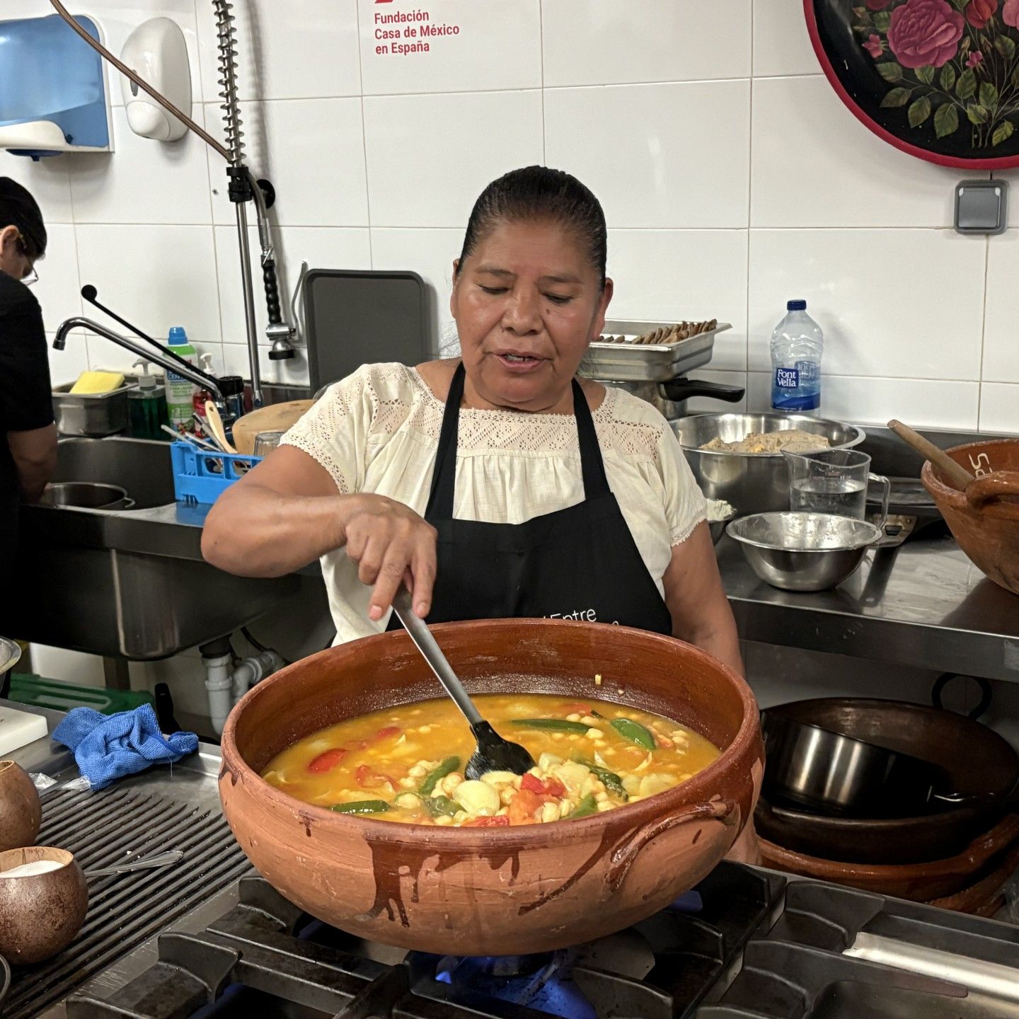 Hora América en Radio 5 - Fiestas y gastronomía de Querétaro en Casa de México - 05/10/25