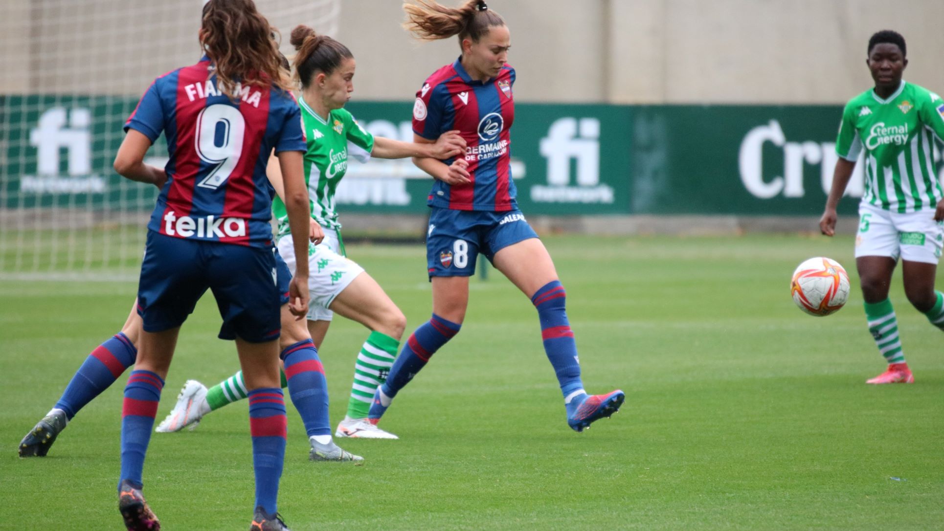Copa de la Reina | El Levante golea al Betis (1-4)