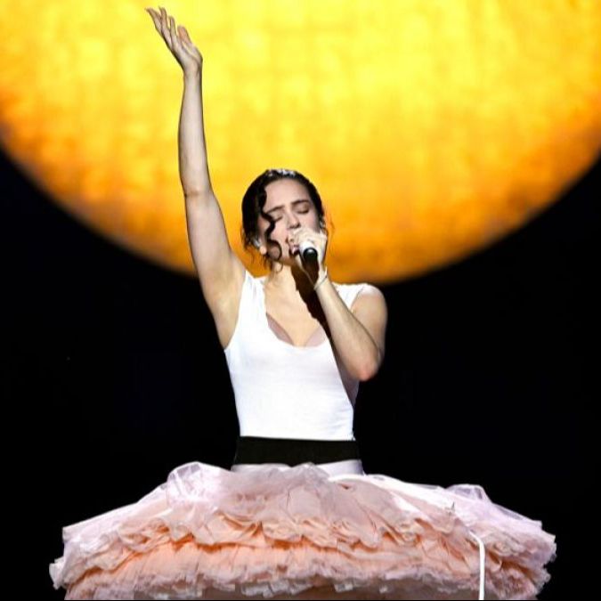 Gente que trabaja: Rosalía empieza su gira mundial