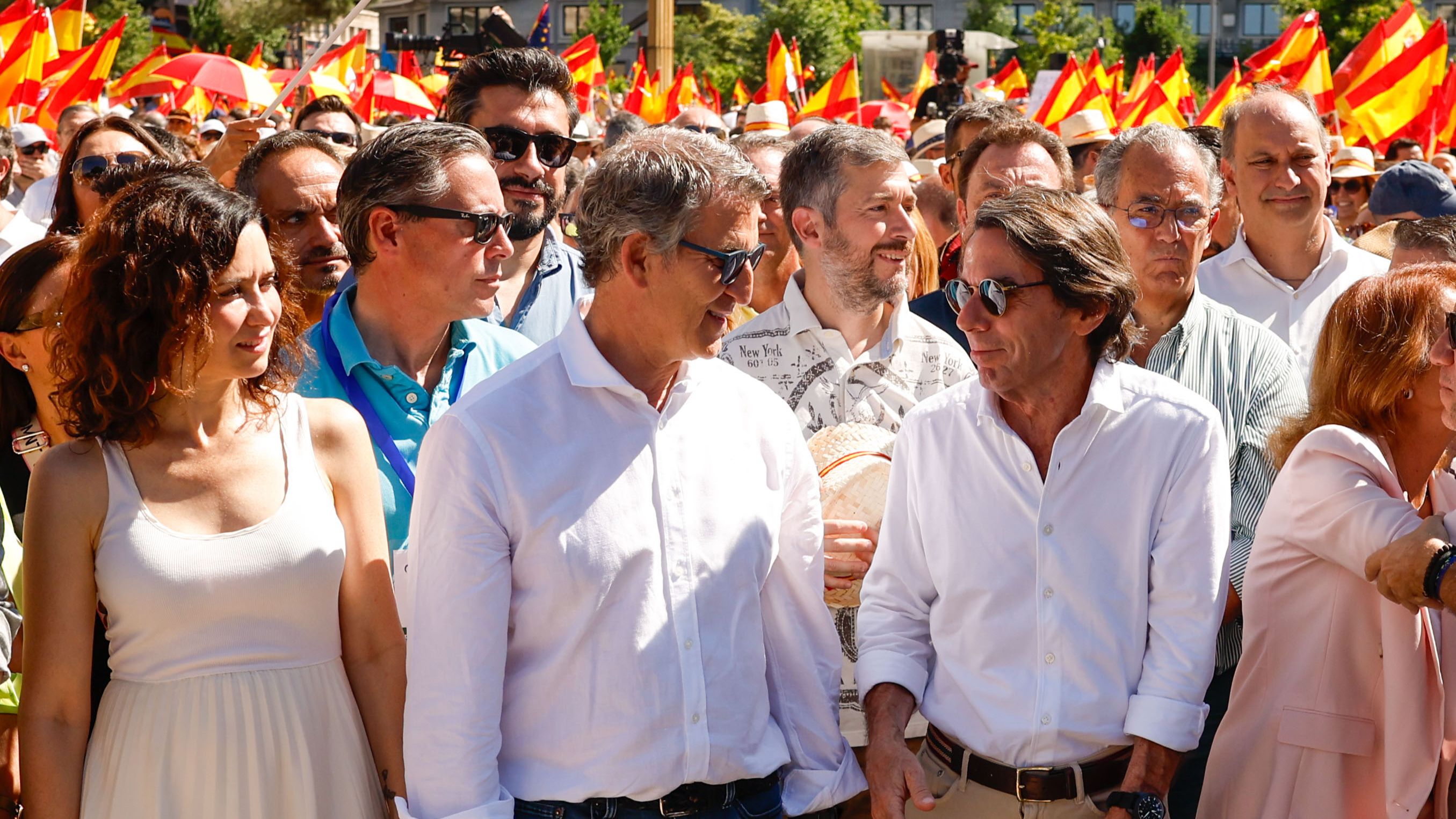 Reacciones a la manifestación del PP contra Sánchez en Madrid