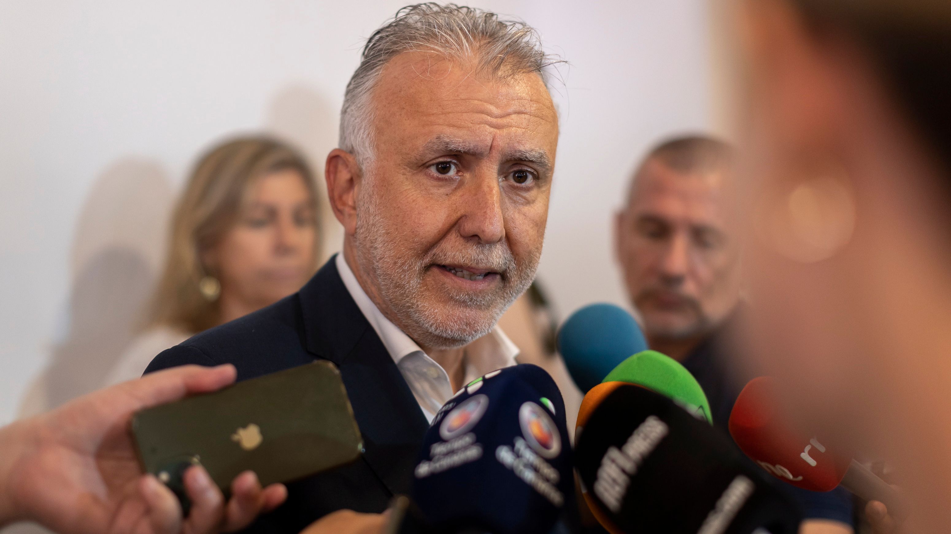 El Gobierno pide al PP que rompa con Vox en ayuntamientos