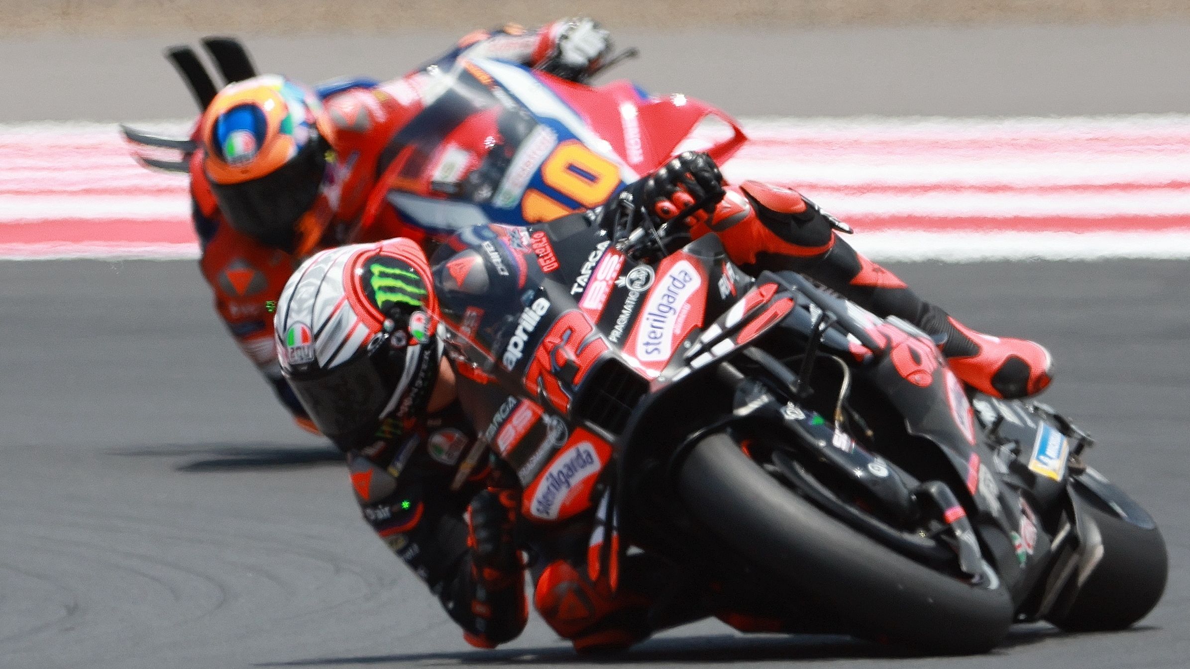 El italiano Marco Bezzecchi gana la carrera al sprint y logra la 'pole position' en Indonesia