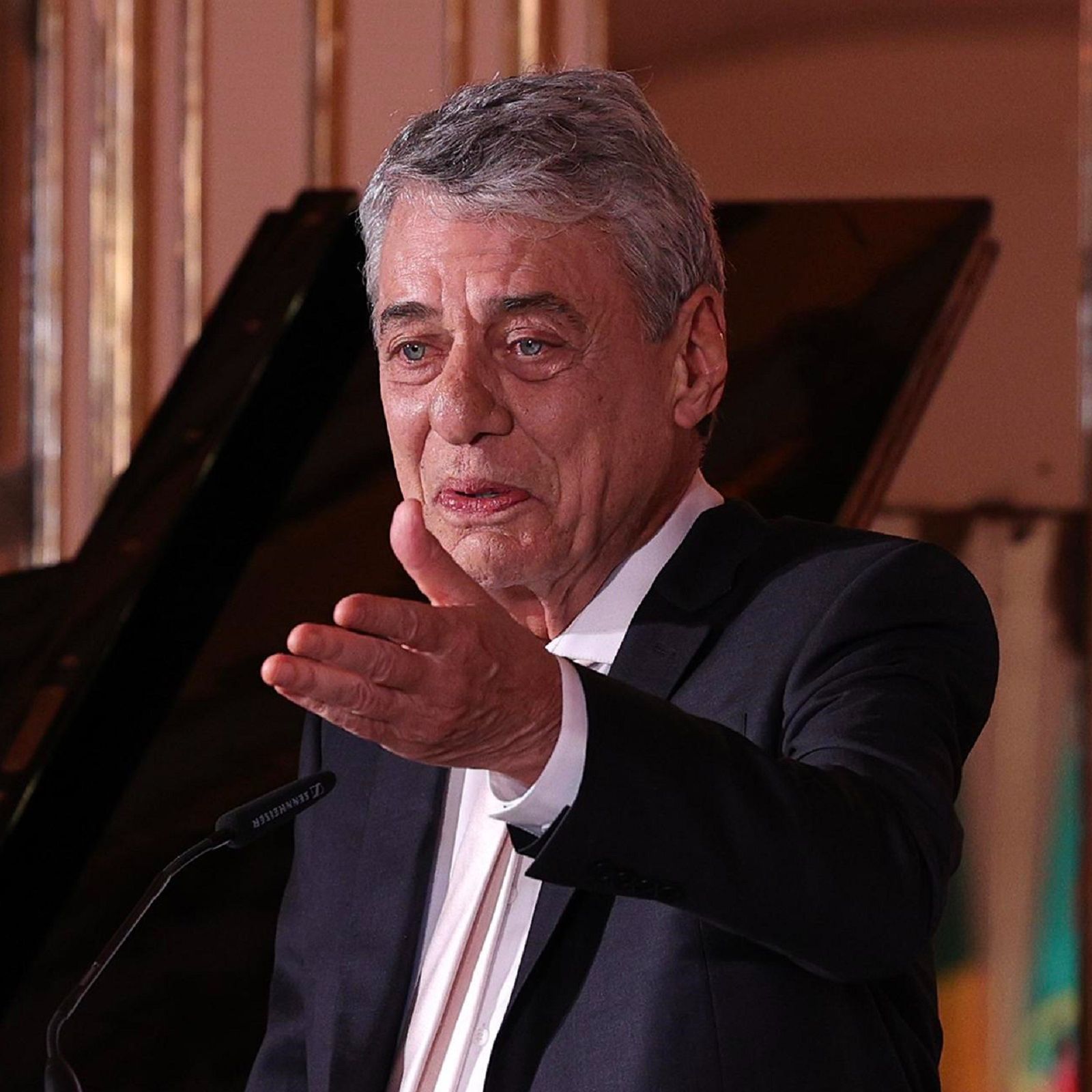 Cuando los elefantes sueñan con la música - La grandeza de Chico y Serrat - 29/12/25 Cuando los elefantes sueñan con la música - La grandeza de Chico y Serrat - 29/12/25