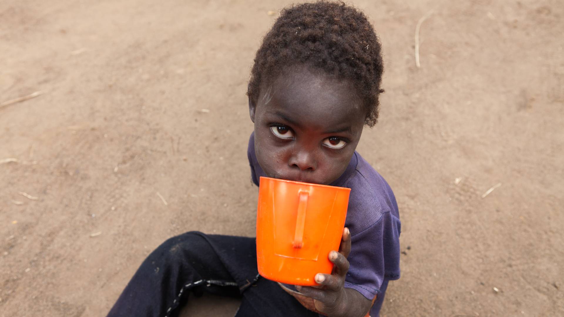 hambre infantil en áfrica