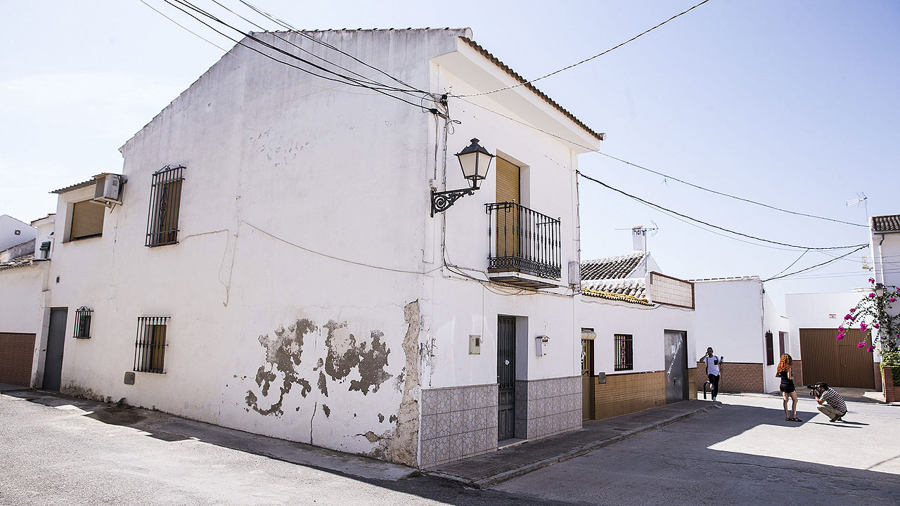 Un Hombre Mata Presuntamente A Su Pareja Y Se Suicida L RTVE