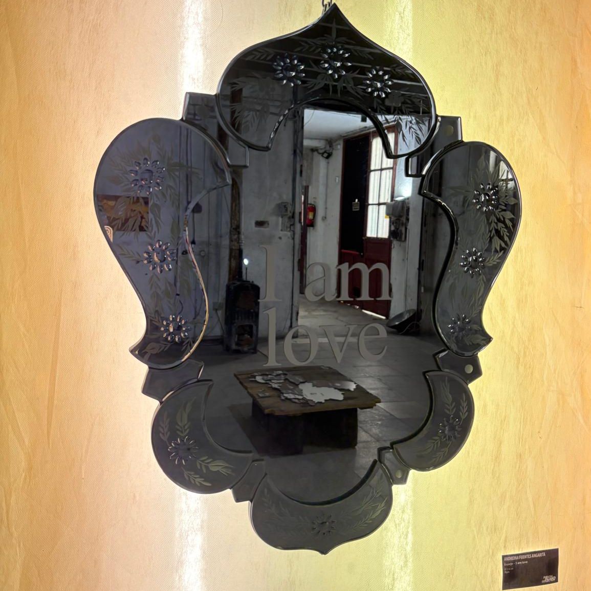 Hora América en Radio 5 - Colección '30 años de irreverencia y visión', de la artista Andreína Fuentes - 12/04/26