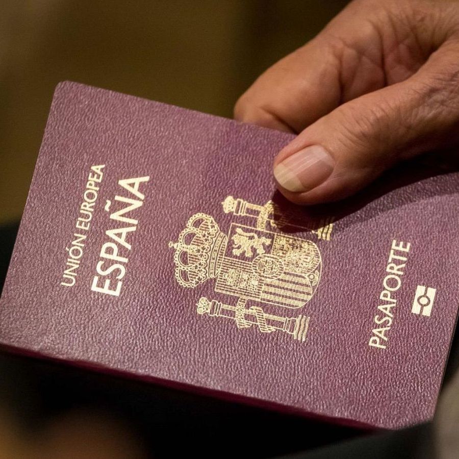 Hora América en Radio 5 - Los descendientes de españoles exiliados esperan la nacionalidad - 18/01/26