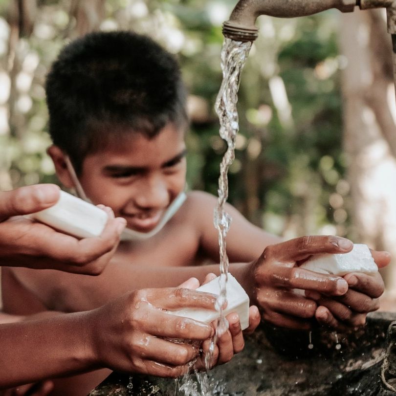 Hora América en Radio 5 - Fundación We Are Water en América Latina - 07/08/25