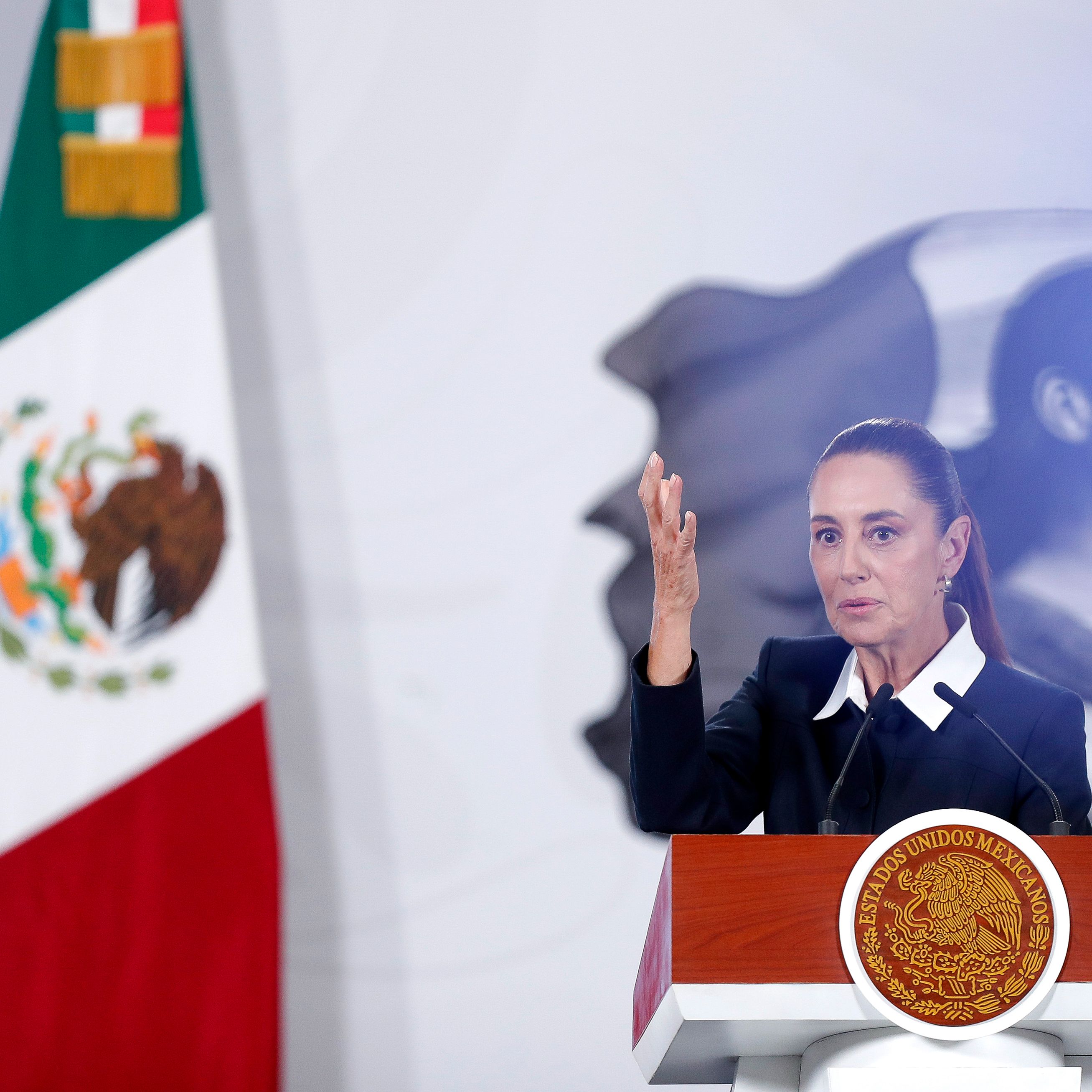 Hora América - Sheinbaum reimpulsa su polémica reforma electoral - 13/03/26