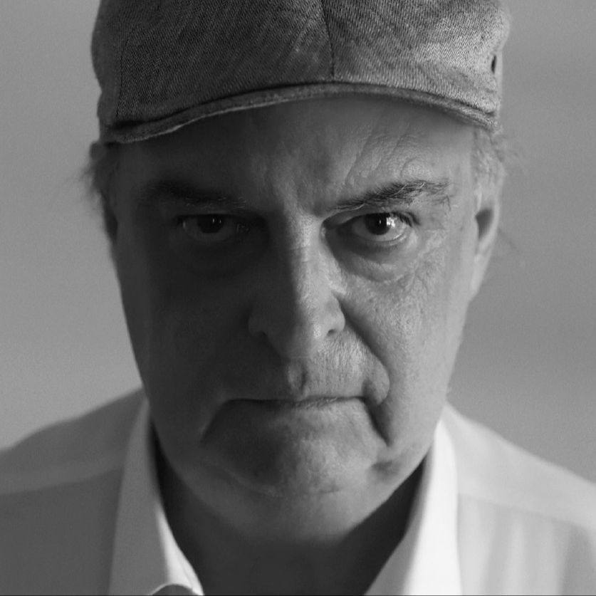 Hoy Empieza Todo - Barra Libre : Enrique Vila, premio nacional de las Letras Españolas 2026 episode artwork