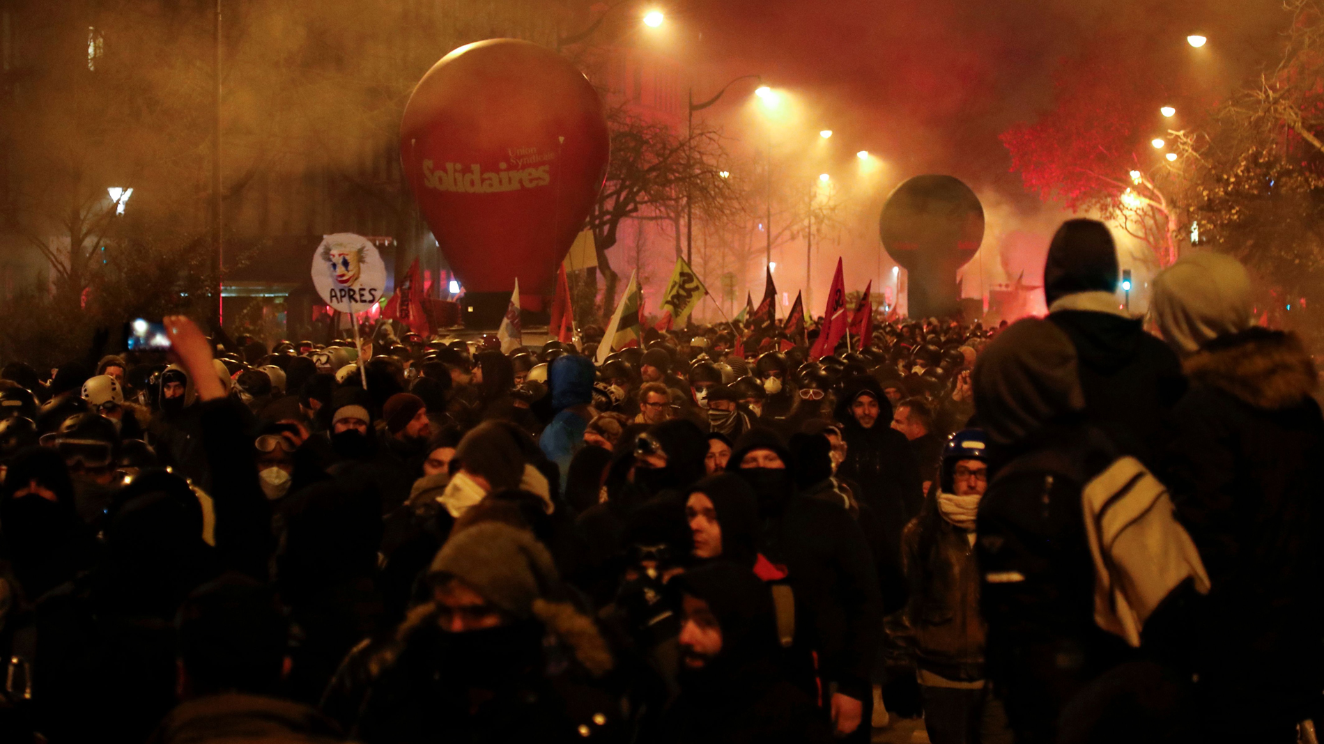 Francia La Huelga Por Las Pensiones Paraliza Francia RTVE