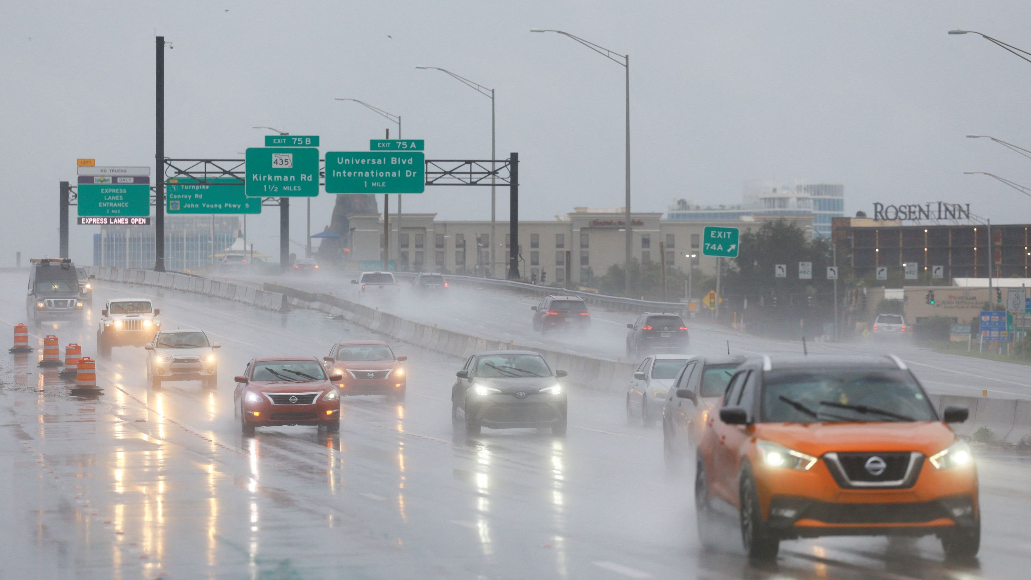 Hurricane Milton intensifies before hitting Florida