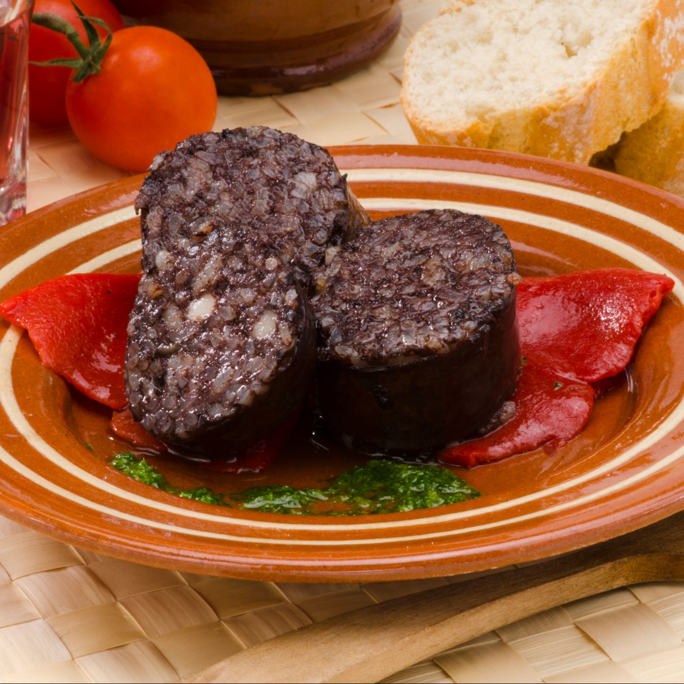 En clave turismo - IGP Morcilla de Burgos, un superalimento tradicional - 06/04/2026 episode artwork