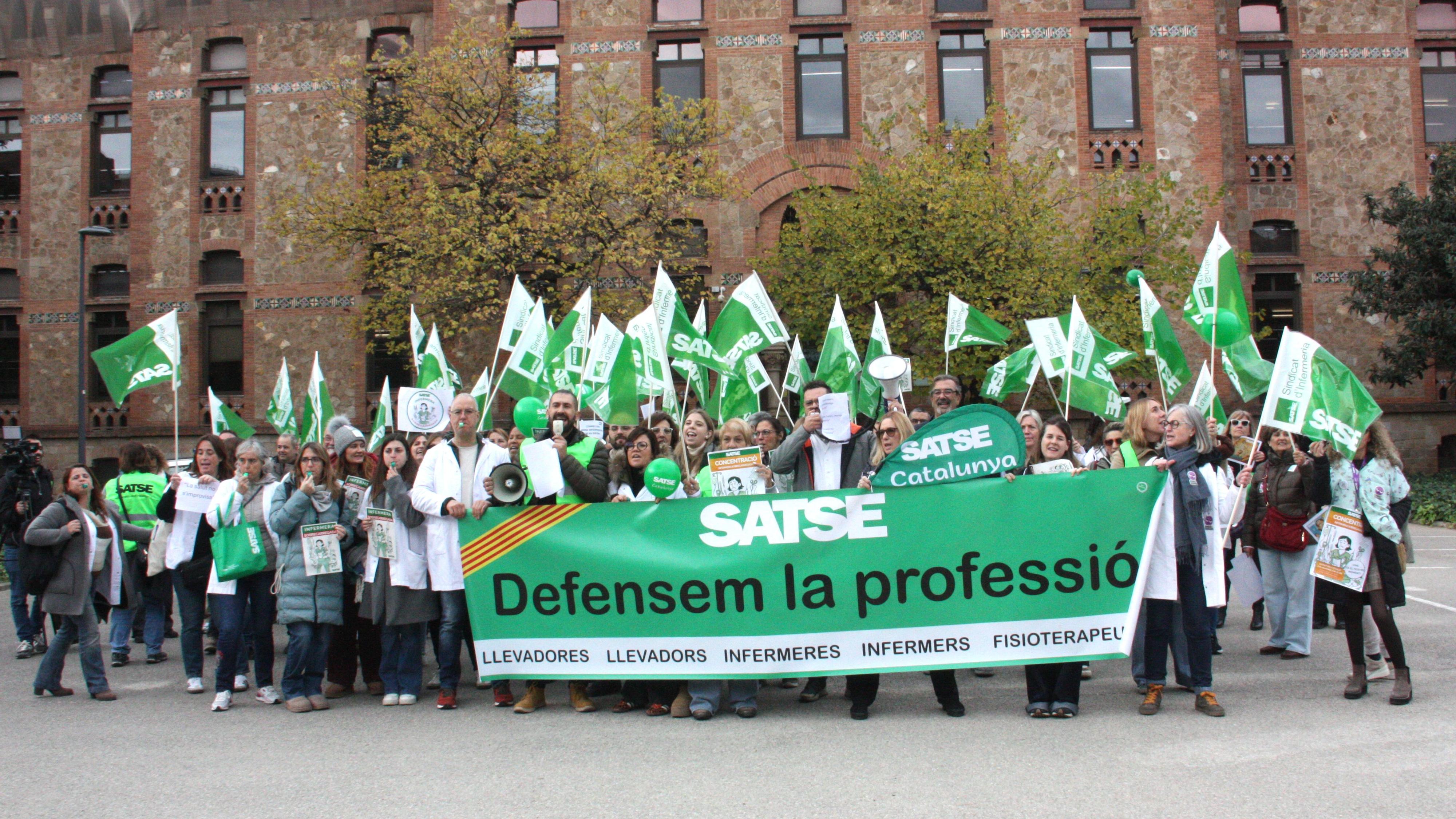 Infermeres reclamen reunió amb Salut per la pressió assistencial