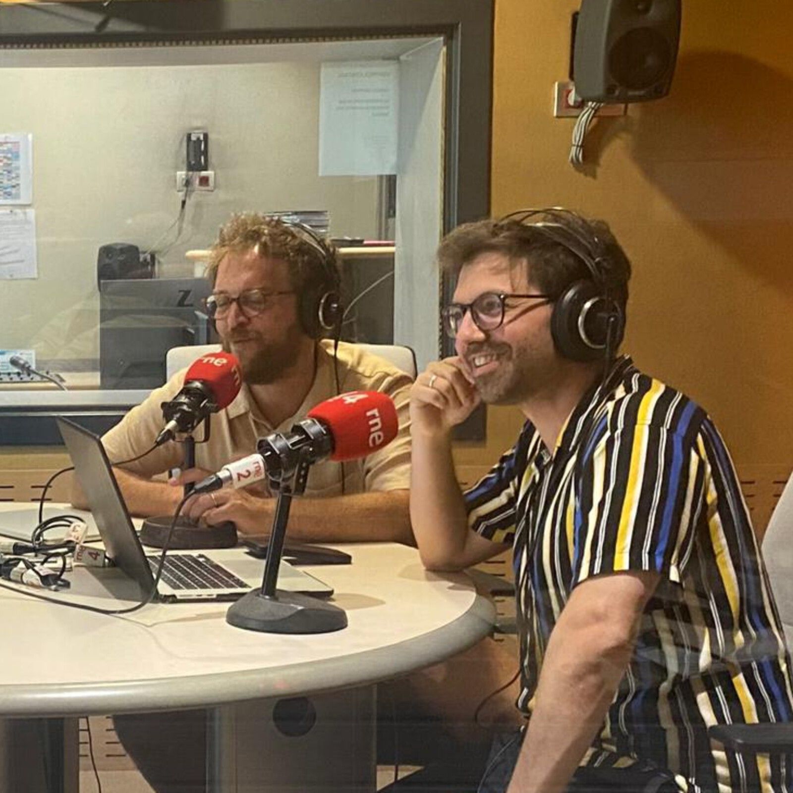 English Language Broadcast - Mario Roehrich and Xavier Orri episode artwork