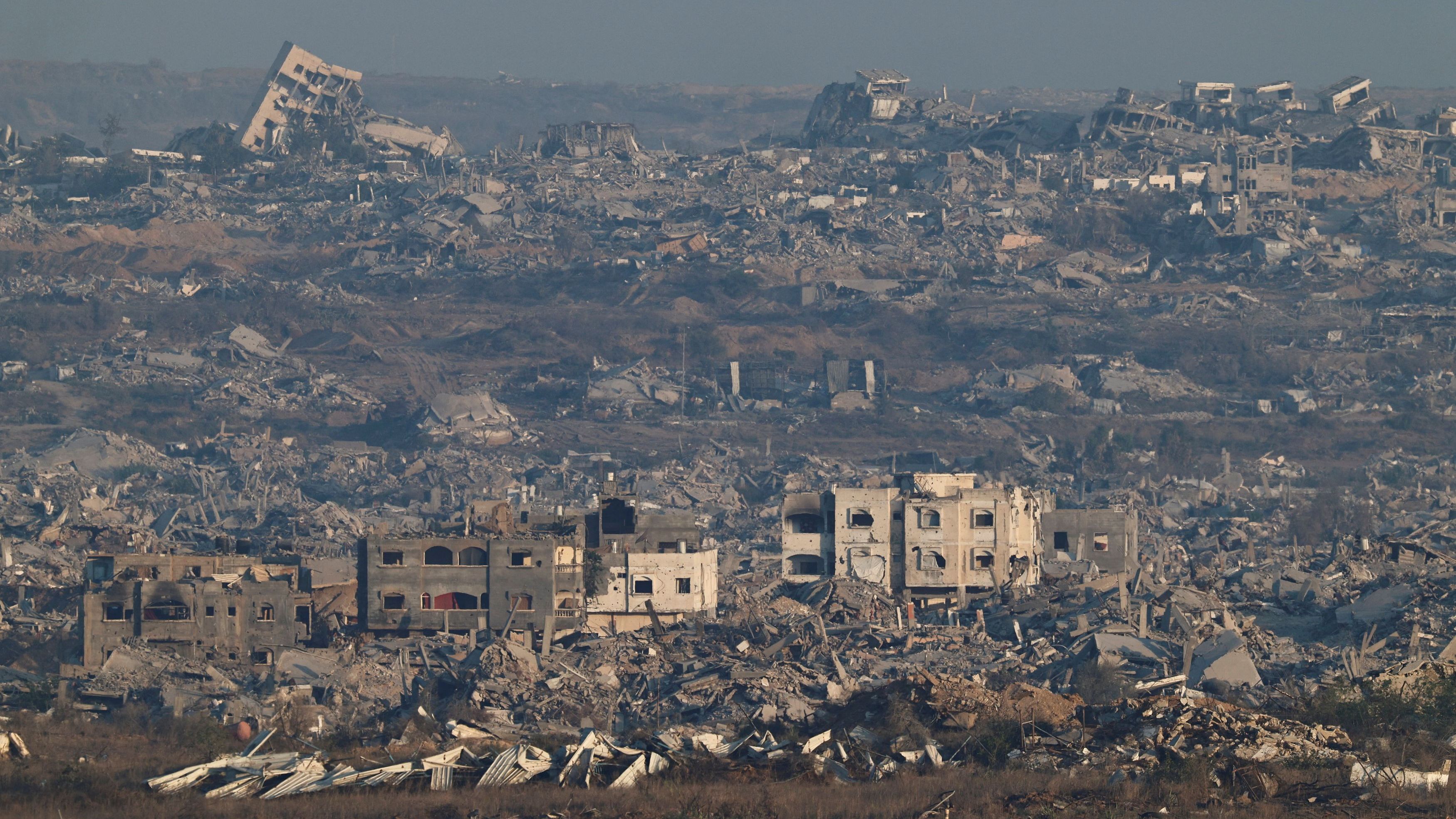 Israel mantiene la presión en la Ciudad de Gaza mientras intensifica sus ataques contra Hizbulá en el sur del Líbano