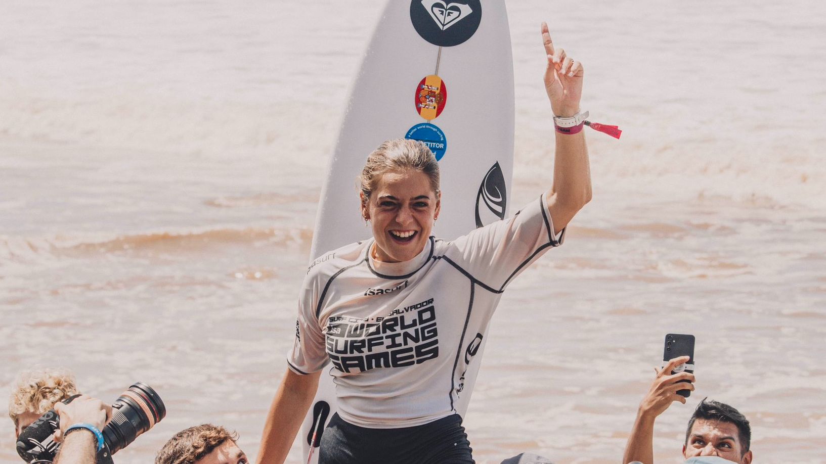 Janire González-Etxabarri, en la cresta de la ola mundial