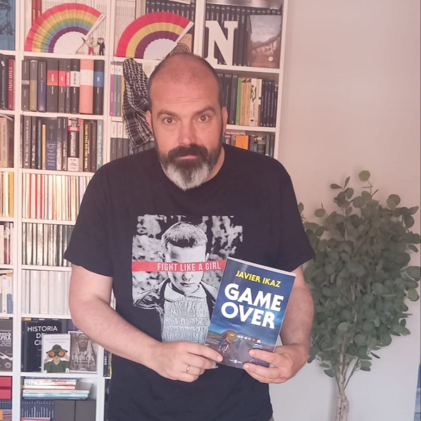 De vuelta en Radio 5 - Javier Ikaz publica su primera novela, "Game Over" - 29/06/25