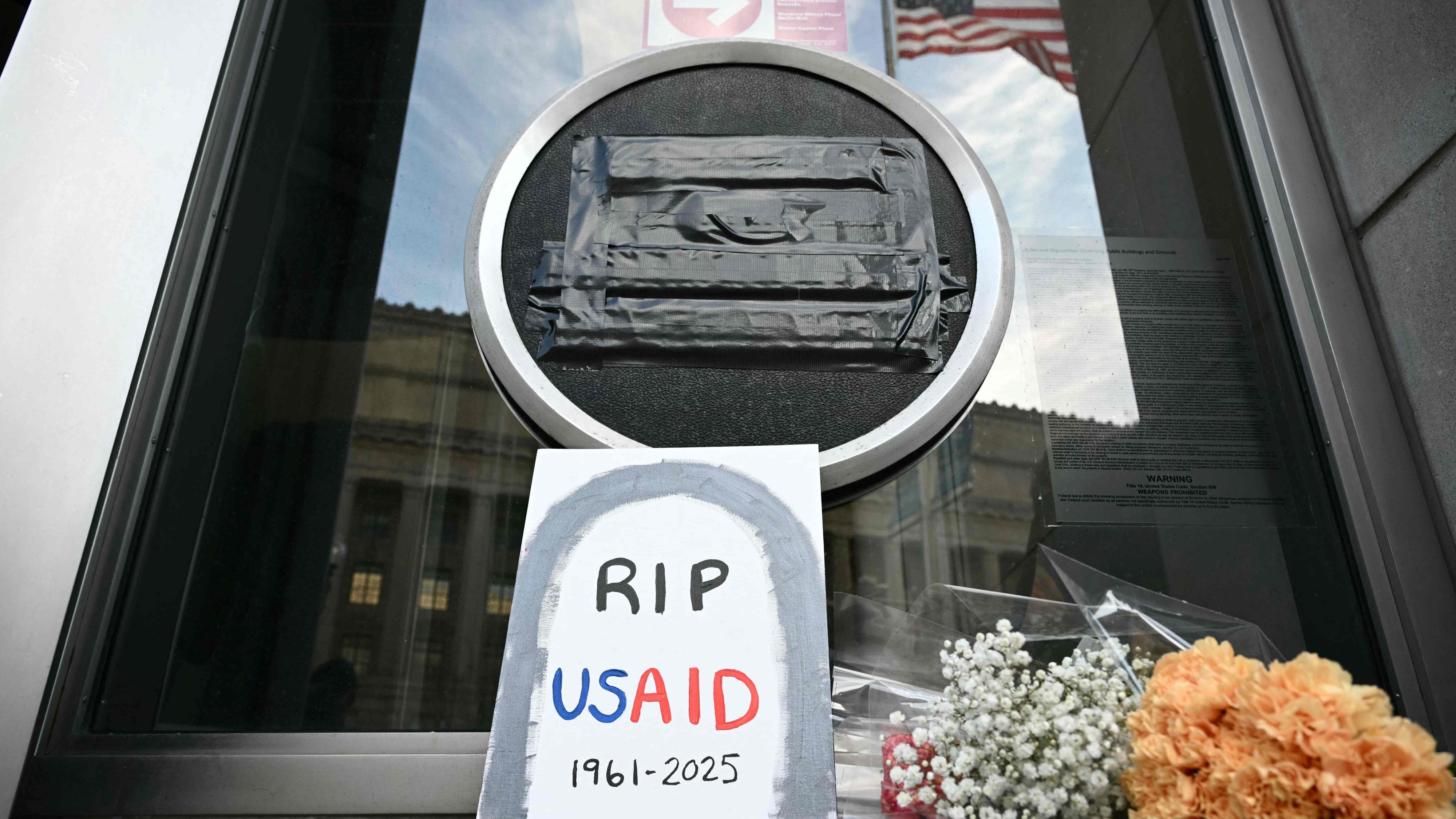 Judge Blocks Trump Administration's USAID Cuts - News Directory 3