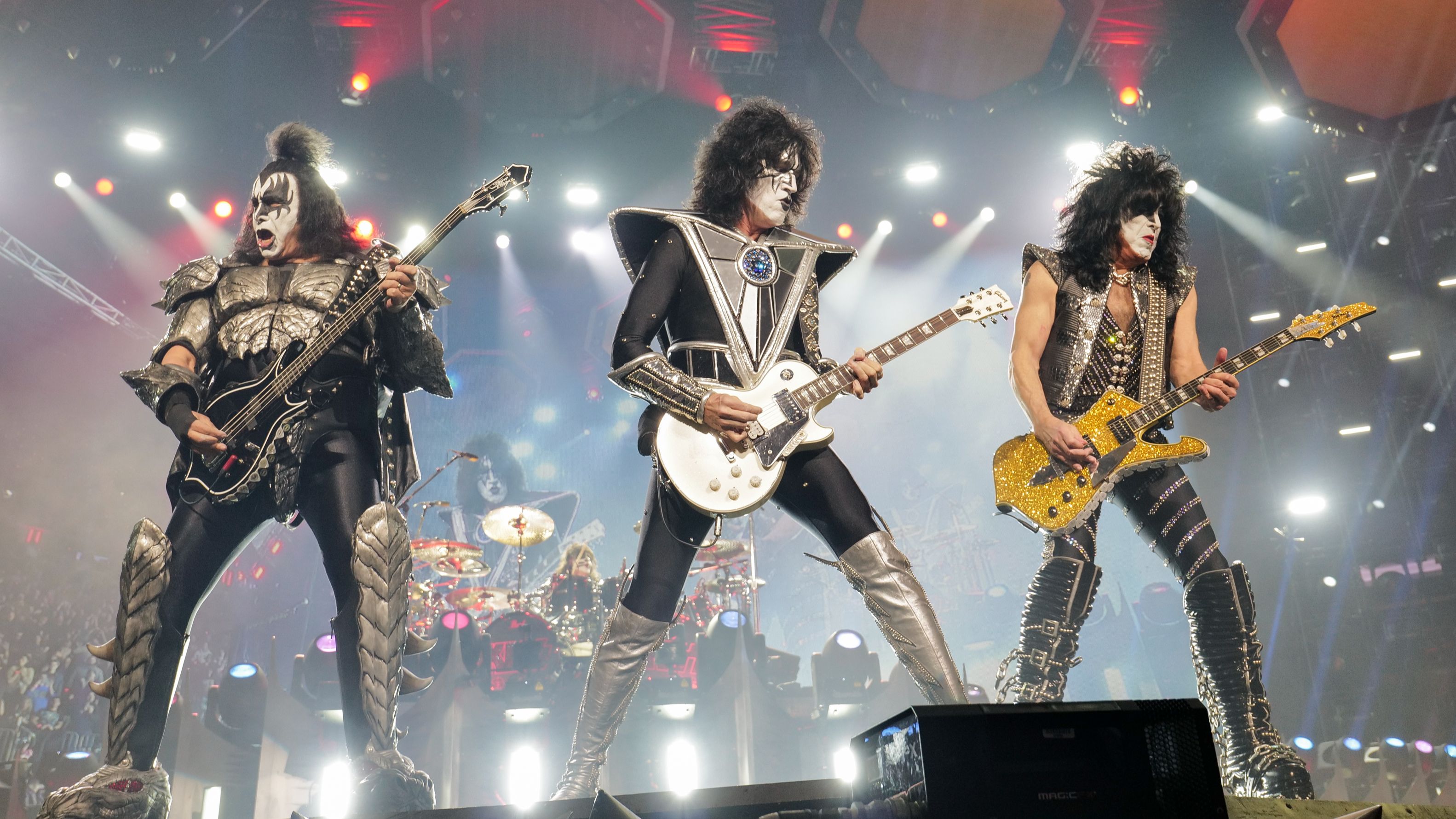 Kiss vende su catálogo y nombre por 300 millones de euros