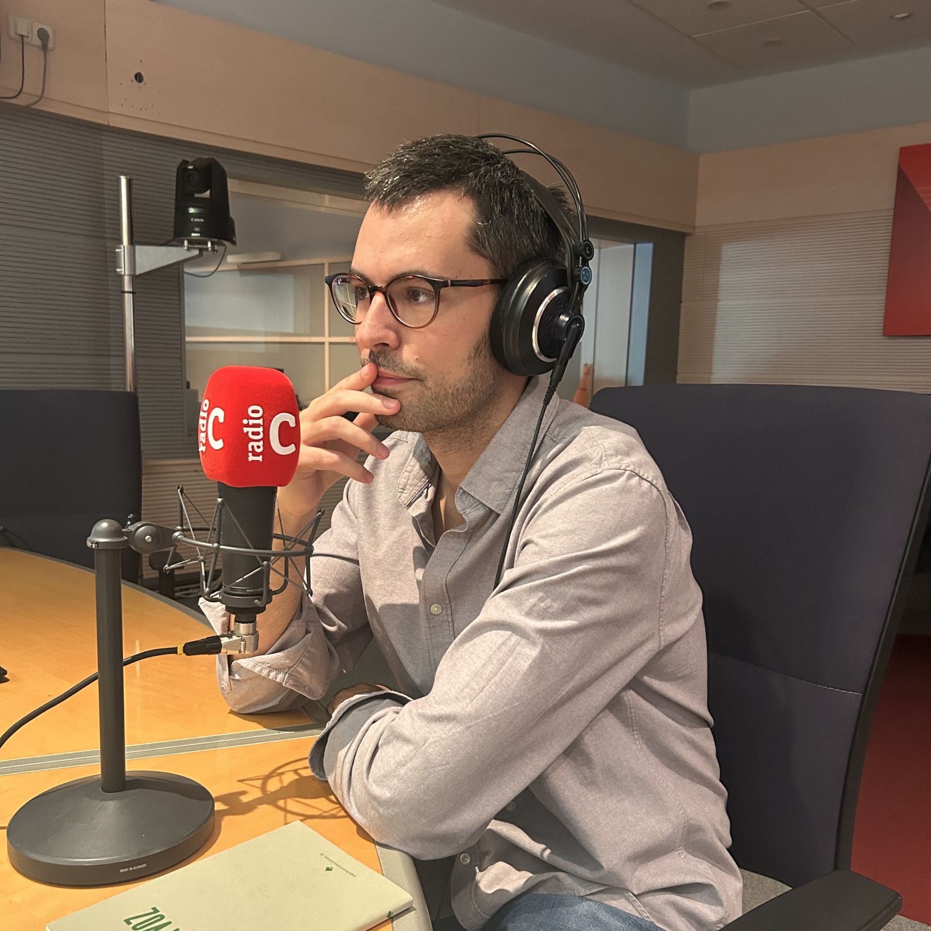 Portada de La hora azul
