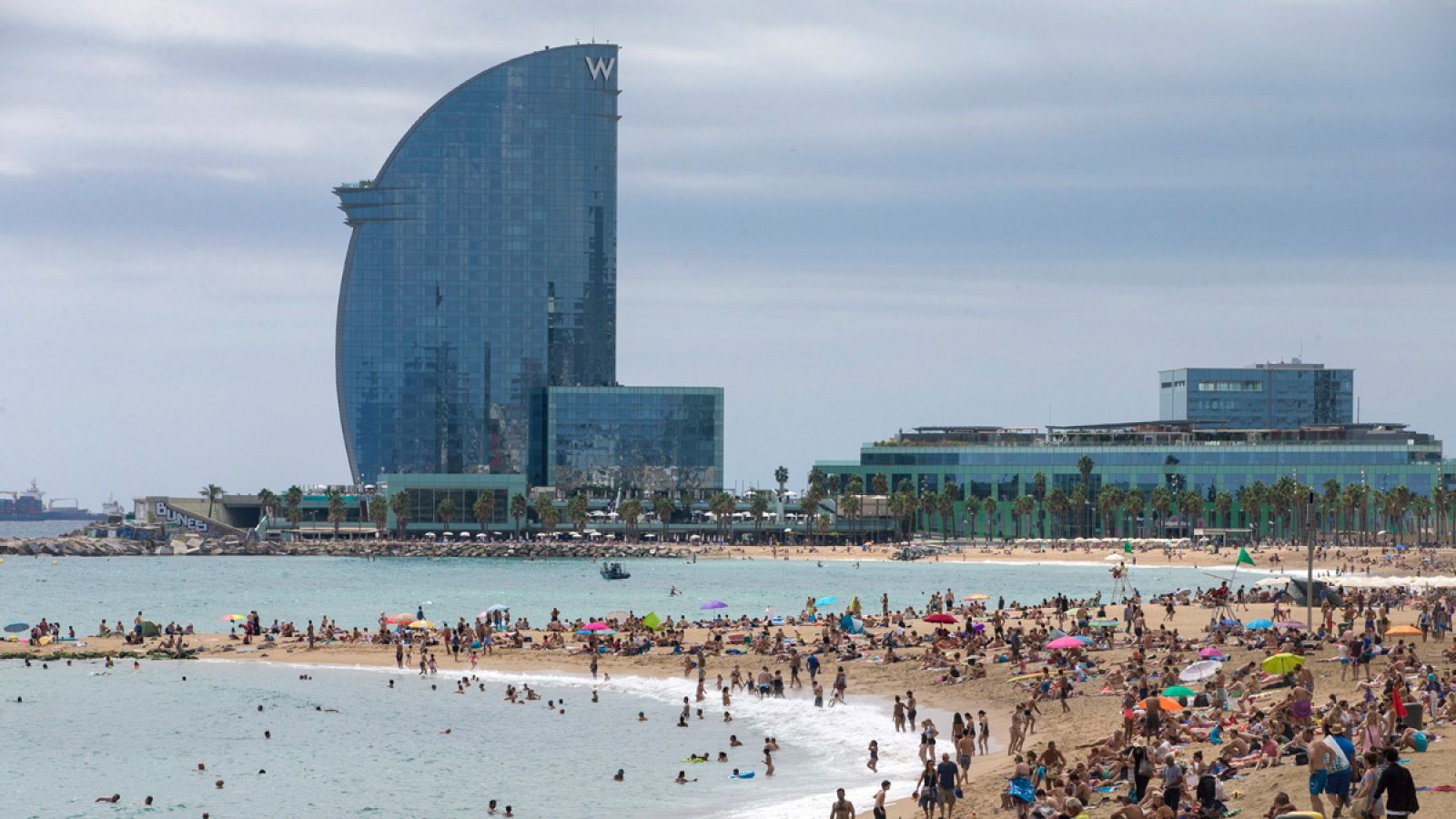 Les platges de Barcelona reben 5,3 milions de visitants