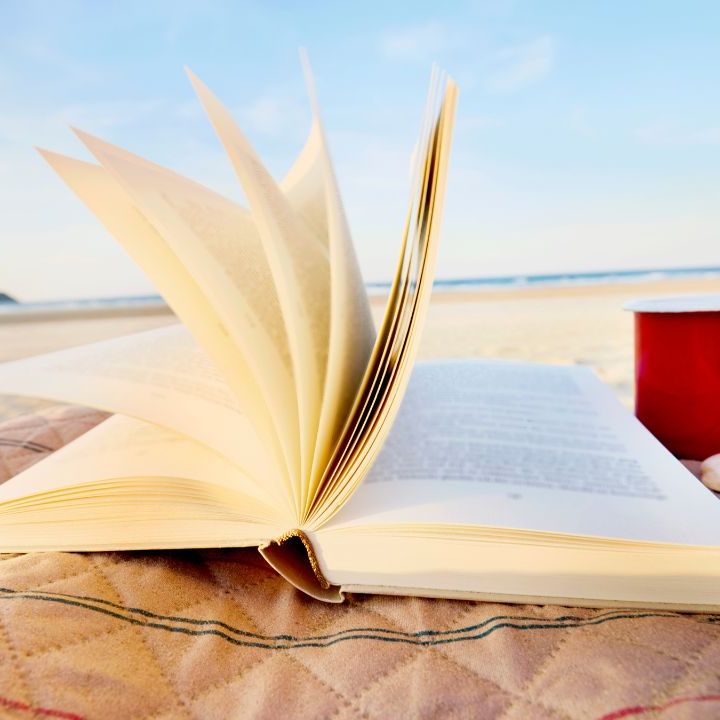 El Ojo Crítico - Libros de verano: ¿leemos mejor en vacaciones?